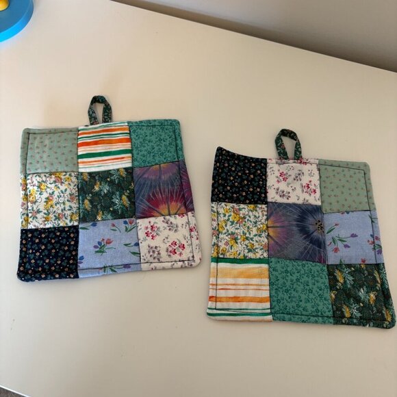 Quilted Pot Holders Handmade Matching x2 Colourful - Picture 2 of 7